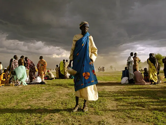 Navigating the Blend of Contemporary Tech and Ancient Lifestyle Habits