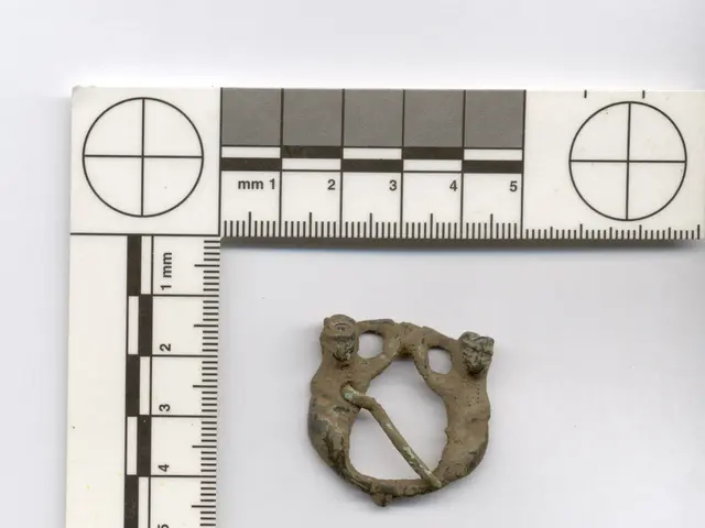 Syrian Style Ansonia Parlor Clock - Continuation